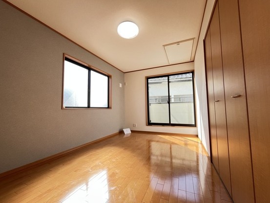 detached 東京都東村山市久米川町４丁目
地図を見る