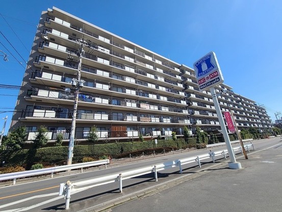 apartment 埼玉県所沢市向陽町
地図を見る