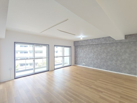 apartment 東京都西東京市谷戸町３丁目
地図を見る