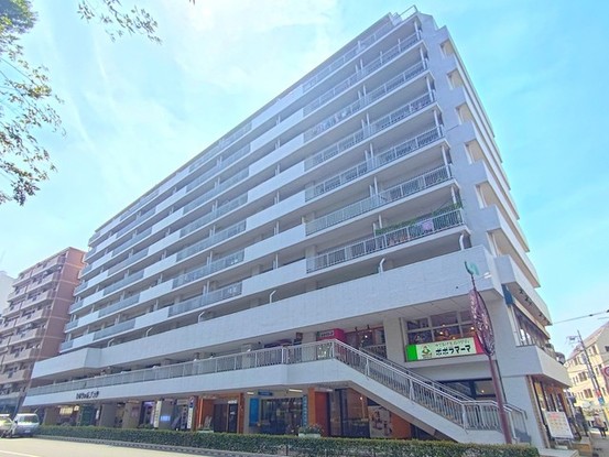 apartment 東京都西東京市谷戸町３丁目
地図を見る