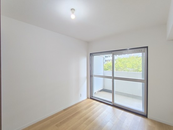 apartment 東京都西東京市谷戸町３丁目
地図を見る