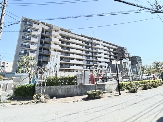 apartment 埼玉県志木市柏町１丁目
地図を見る