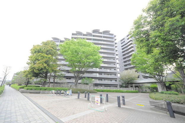 apartment 埼玉県富士見市ふじみ野西２丁目
地図を見る
