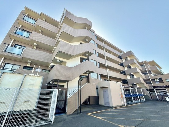apartment 埼玉県入間市大字下藤沢
地図を見る