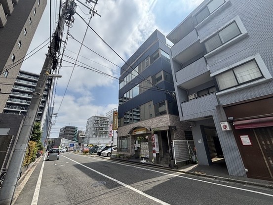 apartment 東京都東久留米市本町１丁目
地図を見る