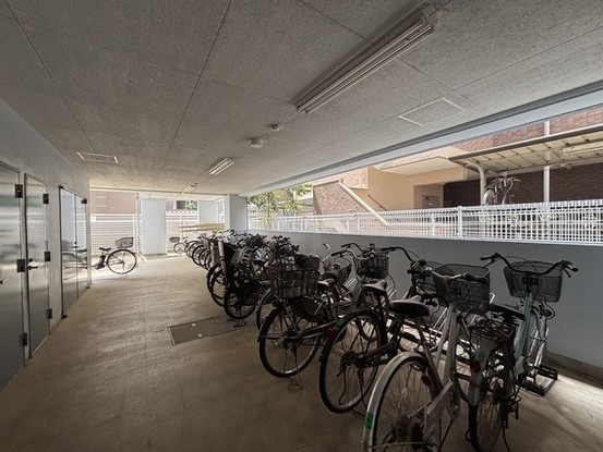 apartment 東京都東久留米市本町１丁目
地図を見る