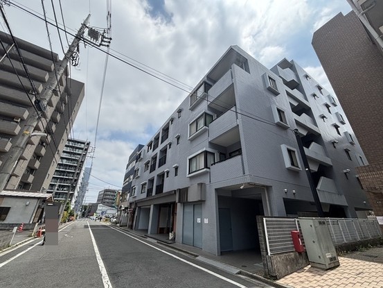 apartment 東京都東久留米市本町１丁目
地図を見る