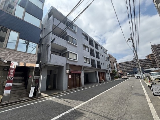 apartment 東京都東久留米市本町１丁目
地図を見る