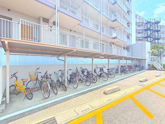 apartment 埼玉県入間市高倉３丁目
地図を見る