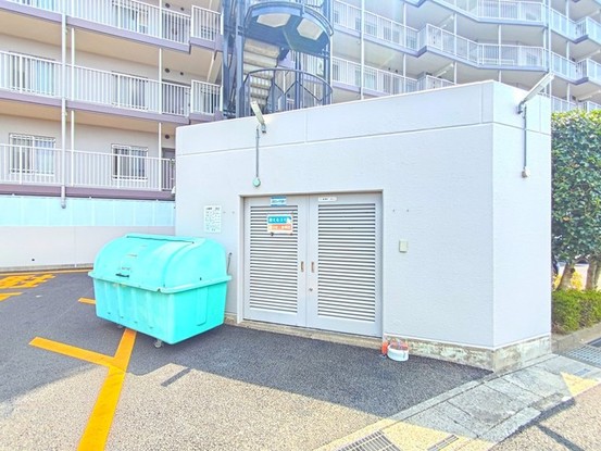 apartment 埼玉県入間市高倉３丁目
地図を見る