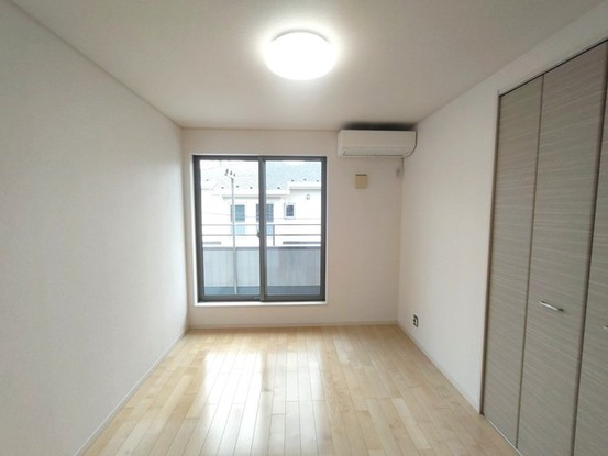 detached 埼玉県入間市久保稲荷５丁目
地図を見る