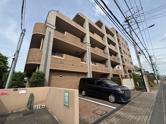 apartment 埼玉県富士見市鶴瀬西３丁目
地図を見る