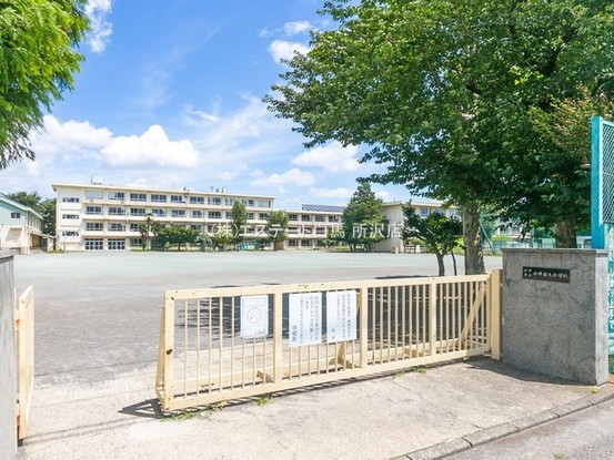 apartment 東京都小平市鈴木町１丁目
地図を見る