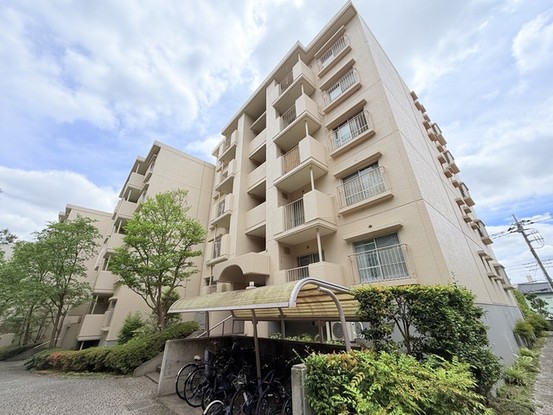 apartment 埼玉県所沢市大字山口
地図を見る