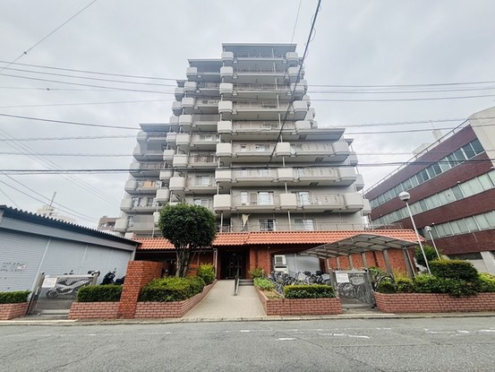 apartment 埼玉県狭山市新狭山２丁目
地図を見る
