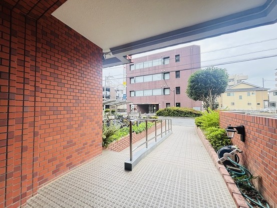 apartment 埼玉県狭山市新狭山２丁目
地図を見る