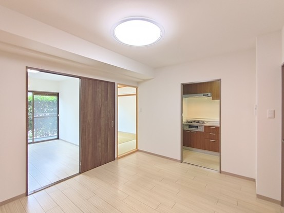apartment 埼玉県入間市下藤沢５丁目
地図を見る
