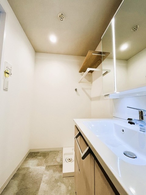 apartment 埼玉県入間市東藤沢１丁目
地図を見る