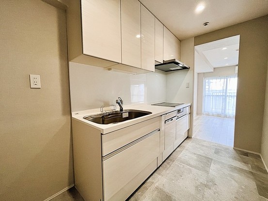 apartment 埼玉県入間市東藤沢１丁目
地図を見る