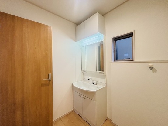 detached 埼玉県入間市久保稲荷３丁目
地図を見る