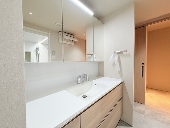 apartment 東京都東村山市野口町２丁目
地図を見る