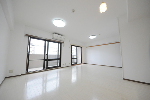 apartment 埼玉県入間市東藤沢３丁目
地図を見る