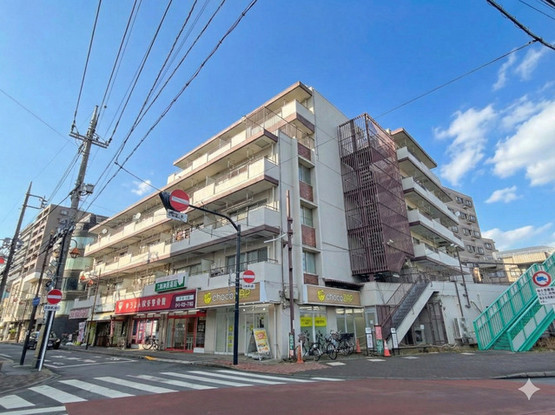 apartment 東京都東村山市栄町２丁目
地図を見る