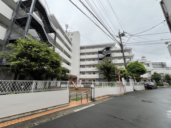 apartment 埼玉県所沢市北原町
地図を見る