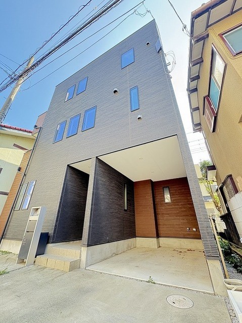 detached 埼玉県入間郡三芳町大字竹間沢
地図を見る