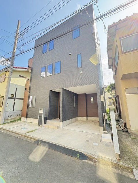 detached 埼玉県入間郡三芳町大字竹間沢
地図を見る