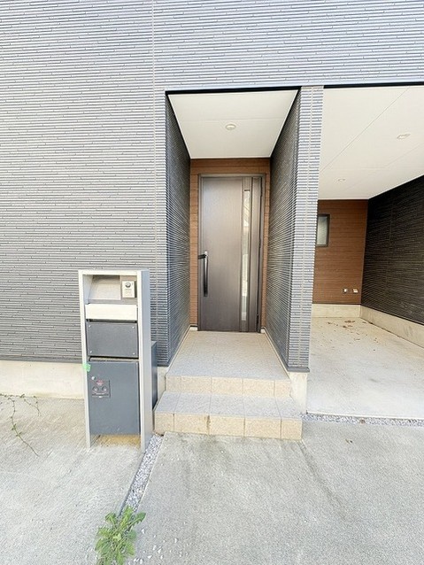 detached 埼玉県入間郡三芳町大字竹間沢
地図を見る