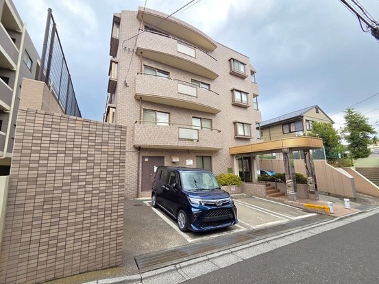 apartment 埼玉県所沢市大字山口
地図を見る