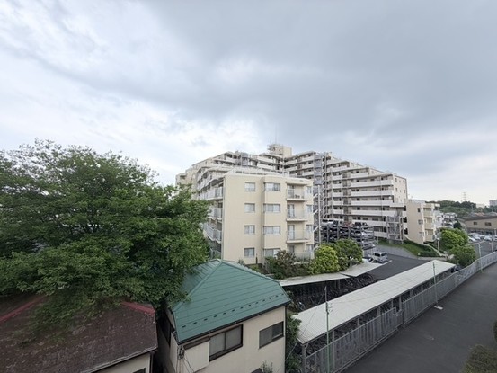 apartment 東京都東村山市美住町１丁目
地図を見る