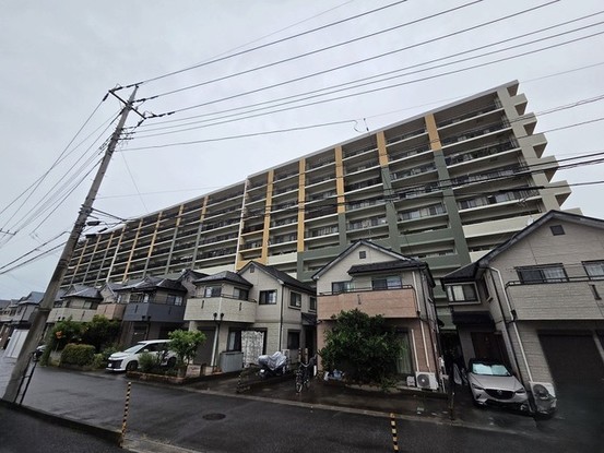 apartment 埼玉県入間郡三芳町大字竹間沢
地図を見る