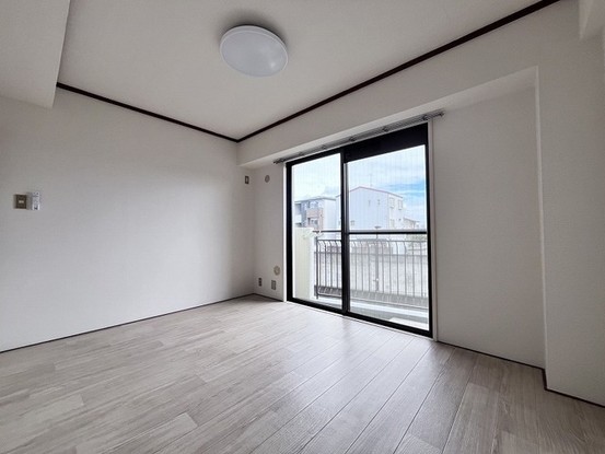 apartment 東京都清瀬市松山１丁目
地図を見る