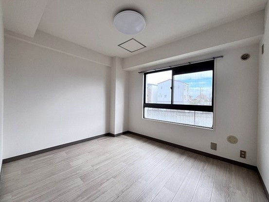 apartment 東京都清瀬市松山１丁目
地図を見る