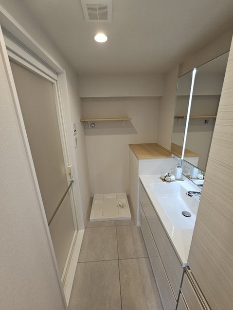 apartment 東京都中野区新井２丁目1-19 パックマートビル4F