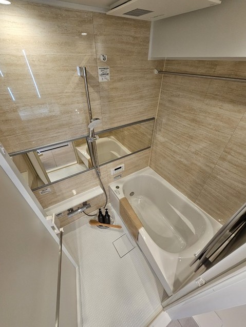 apartment 東京都中野区新井２丁目1-19 パックマートビル4F