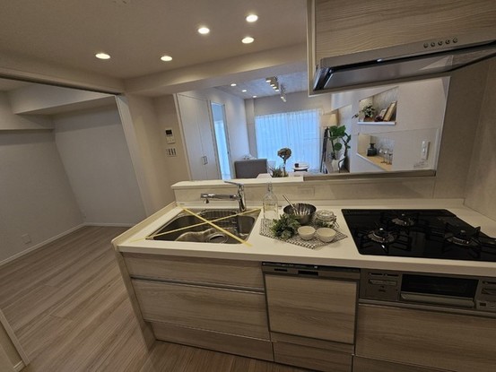 apartment 東京都中野区新井２丁目1-19 パックマートビル4F