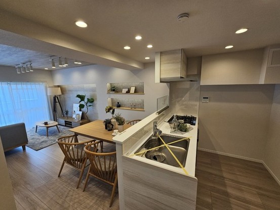 apartment 東京都中野区新井２丁目1-19 パックマートビル4F