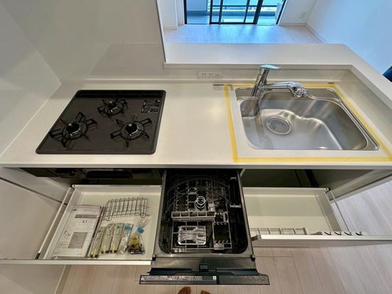 apartment 東京都中野区新井２丁目1-19 パックマートビル4F