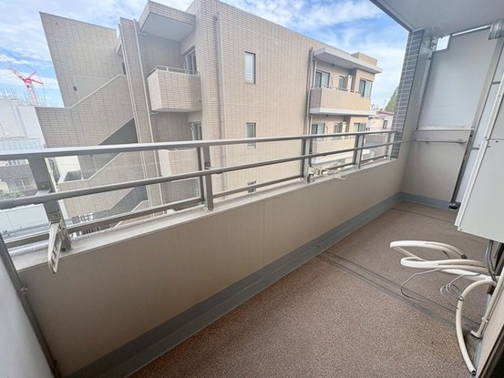 apartment 東京都中野区新井２丁目1-19 パックマートビル4F