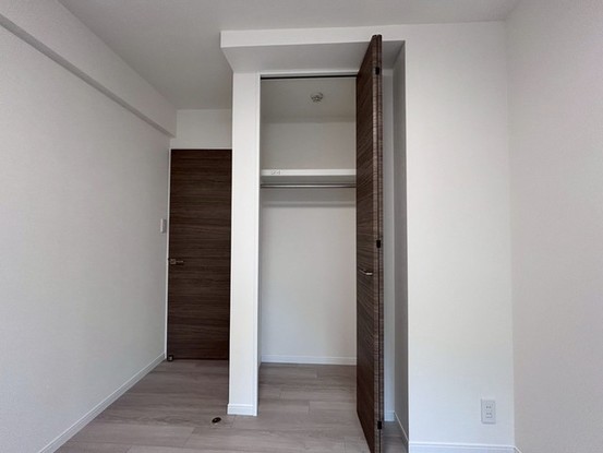 apartment 東京都中野区新井２丁目1-19 パックマートビル4F
