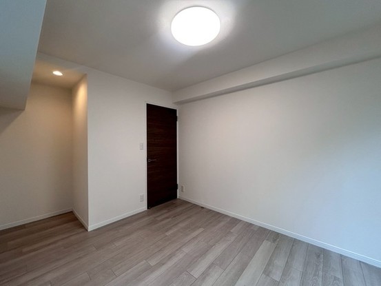 apartment 東京都中野区新井２丁目1-19 パックマートビル4F