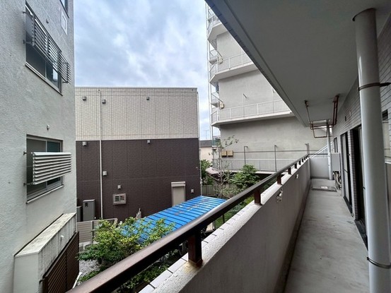 apartment 東京都中野区新井２丁目1-19 パックマートビル4F