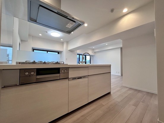 apartment 東京都中野区新井２丁目1-19 パックマートビル4F