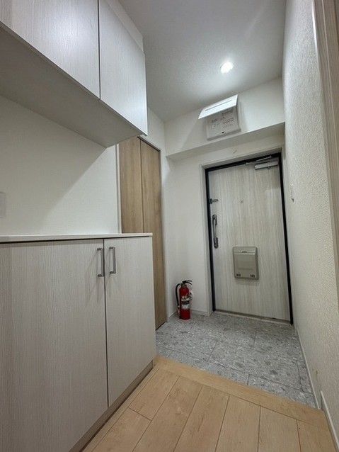 apartment 東京都中野区新井２丁目1-19 パックマートビル4F