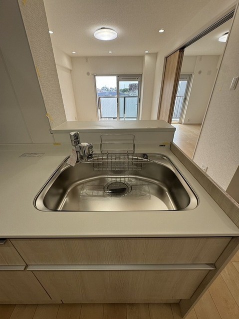 apartment 東京都中野区新井２丁目1-19 パックマートビル4F