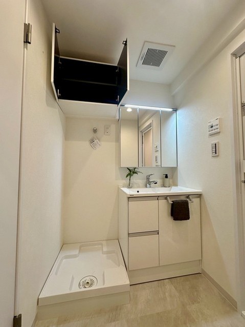 apartment 東京都中野区新井２丁目1-19 パックマートビル4F