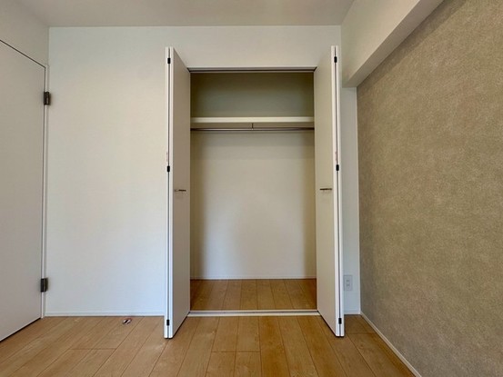 apartment 東京都中野区新井２丁目1-19 パックマートビル4F
